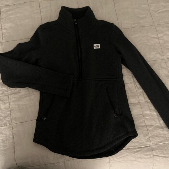 the-north-face Tops - Black North Face Quarter Zip